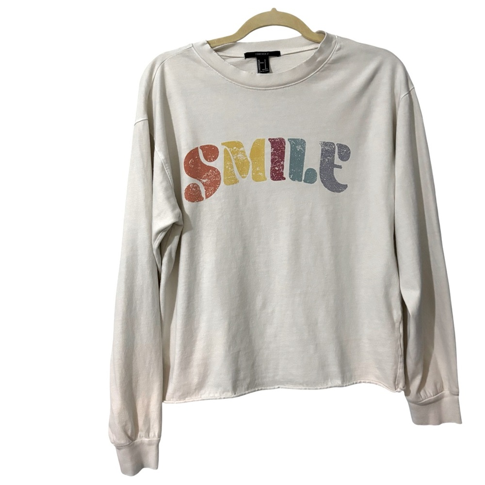 Forever 21 Semi-cropped long sleeve Smile tee size M